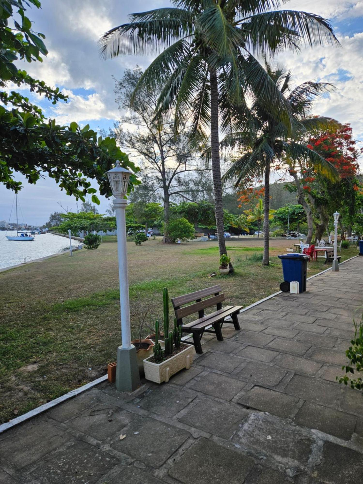 Condominio Cabo Frio Bagian luar foto