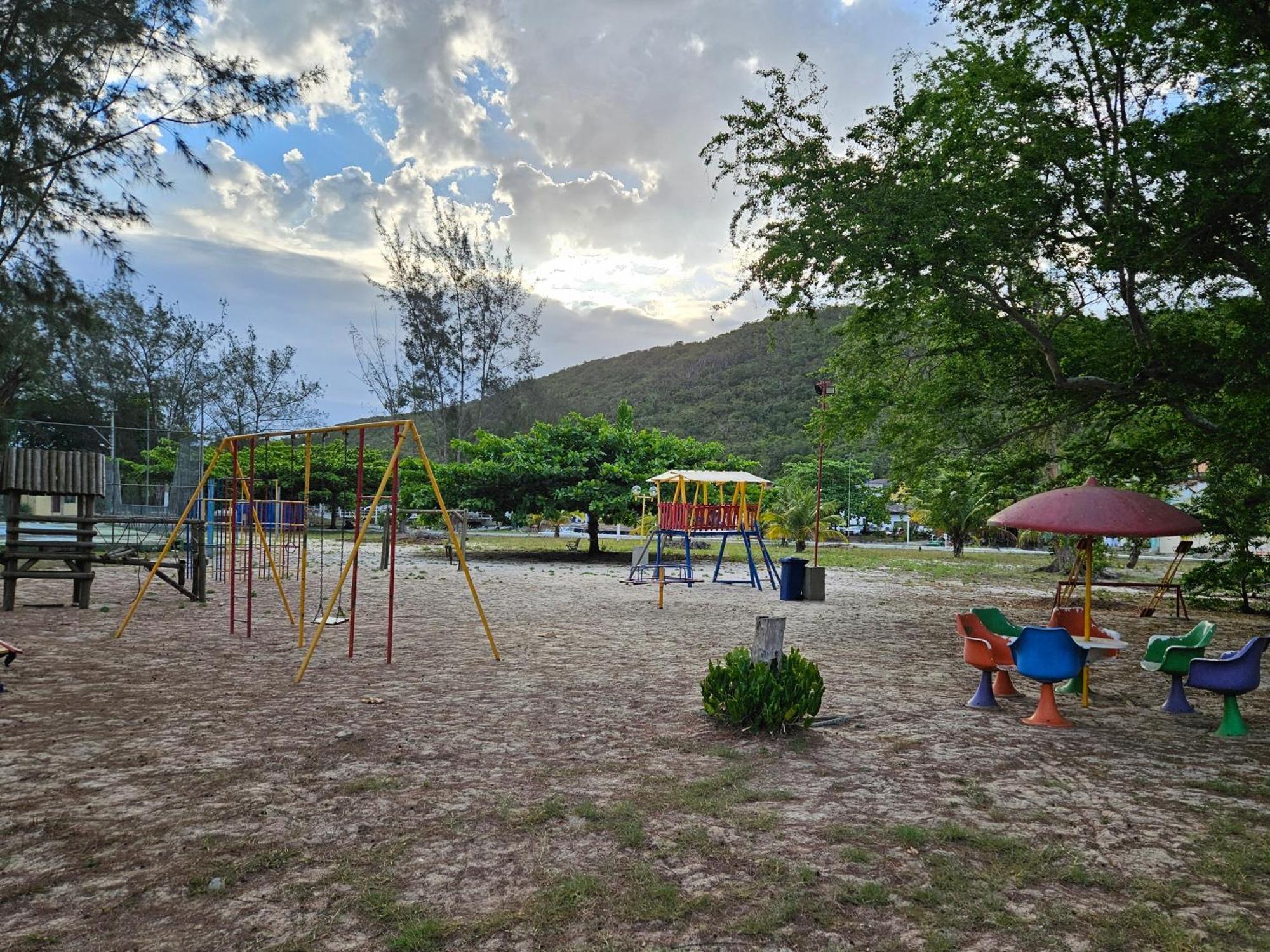 Condominio Cabo Frio Bagian luar foto